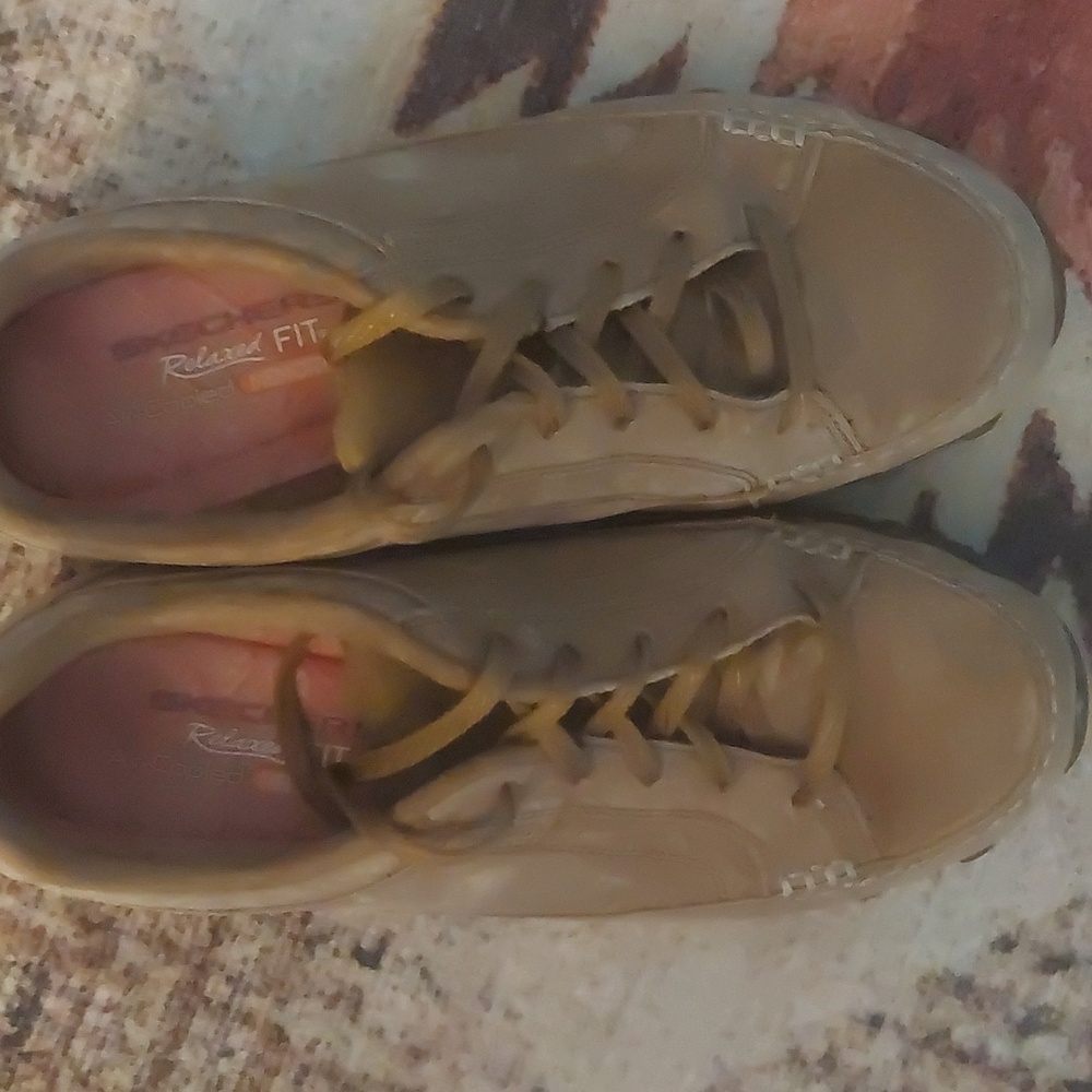 Sketchers Leather🌼 Upper Balance Relaxed Fit  Air Cooled Memory Foam Sz 8 NWOT - Picture 4 of 16